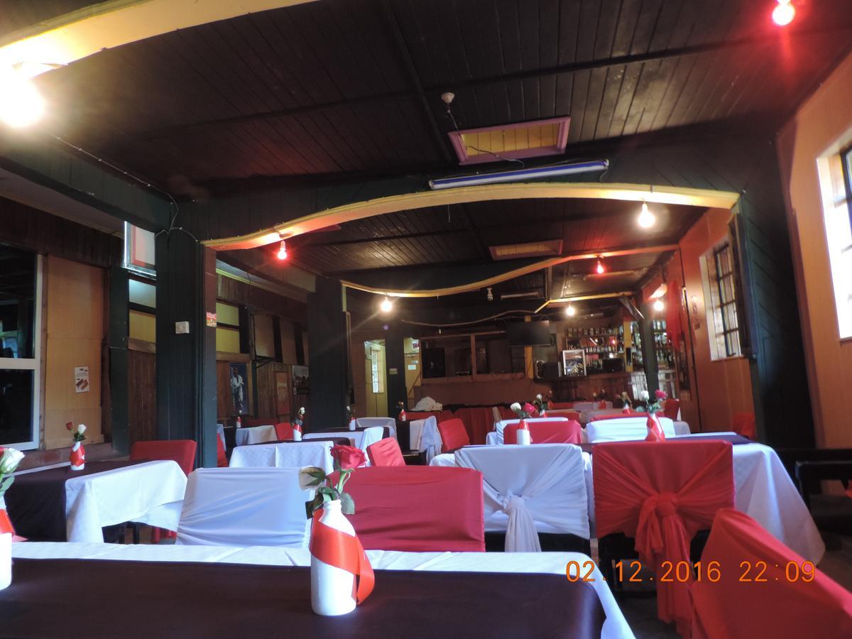 Lions Court Lodge Nanyuki Exterior photo