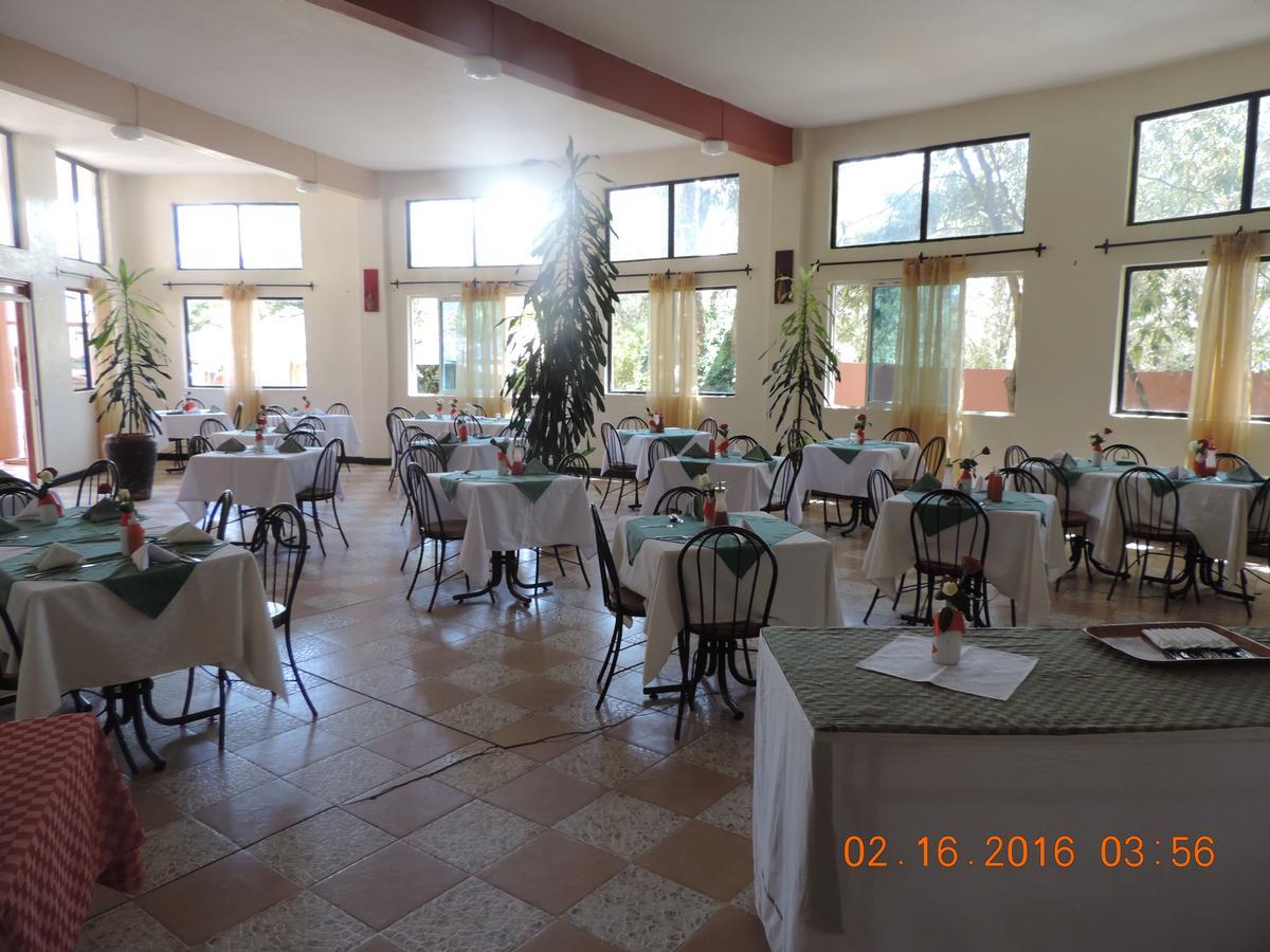 Lions Court Lodge Nanyuki Exterior photo